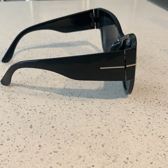 Cat eye sunglasses - Picture 3 of 6